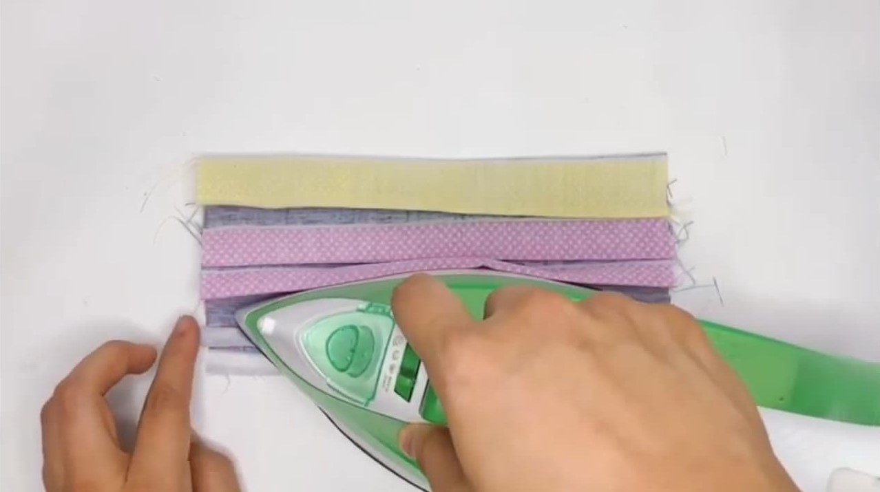 iron small fold bottom